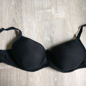 32F underwire black nursing bra
